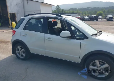 2008 Suzuki Sx4 Convenience/Touring из США, поврежденный, VIN JS2YB413685107829